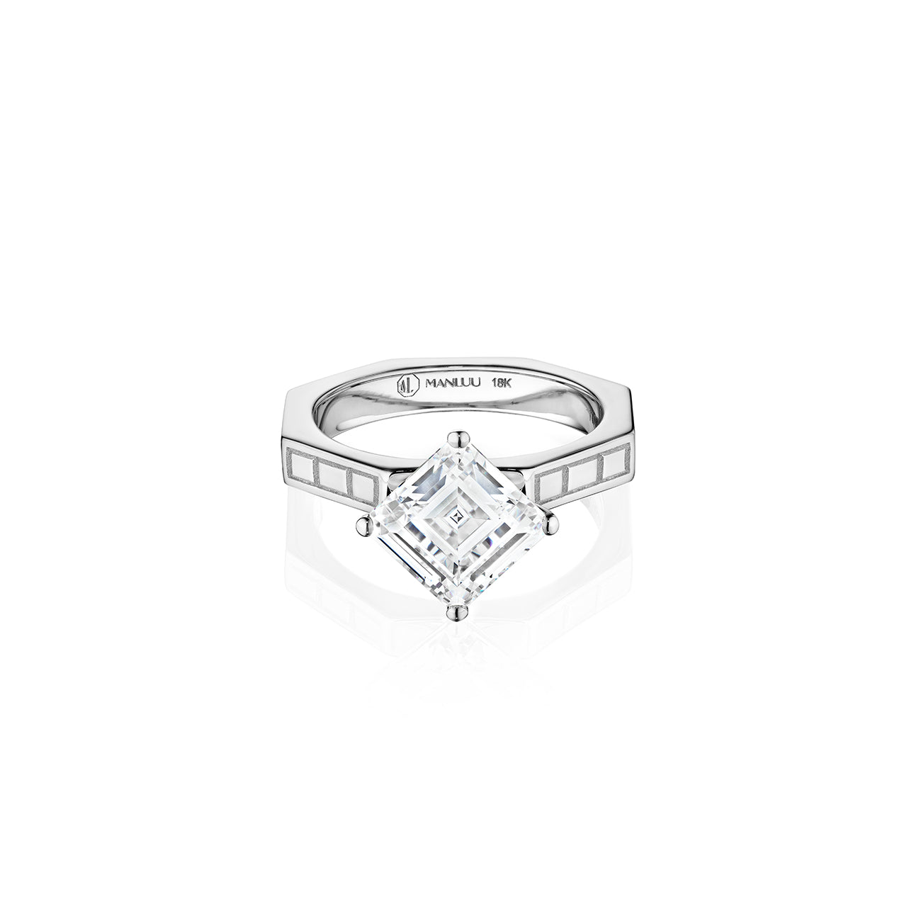 MoAnA LUU Ti engagement ring solitaire in 18K white gold in a geometric setting with clean architectural lines.