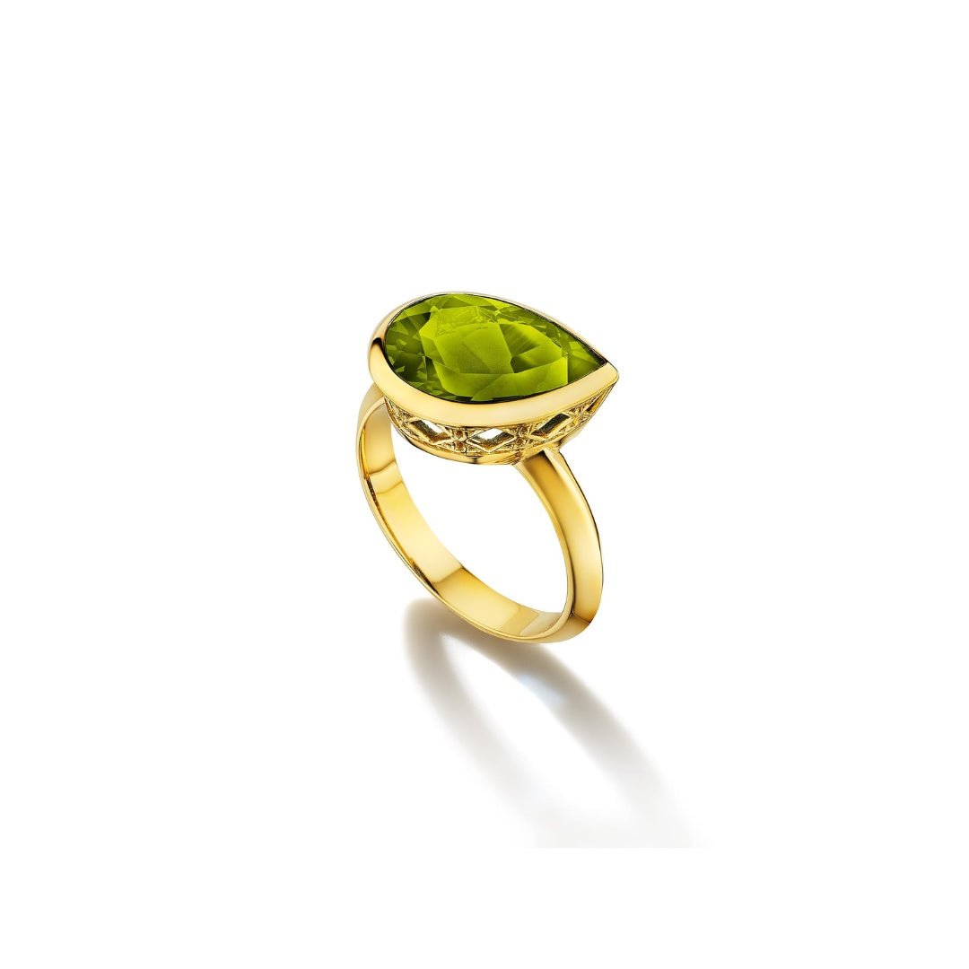 Dlo Pear Shape Pinky Ring, 18K Yellow Gold and Peridot