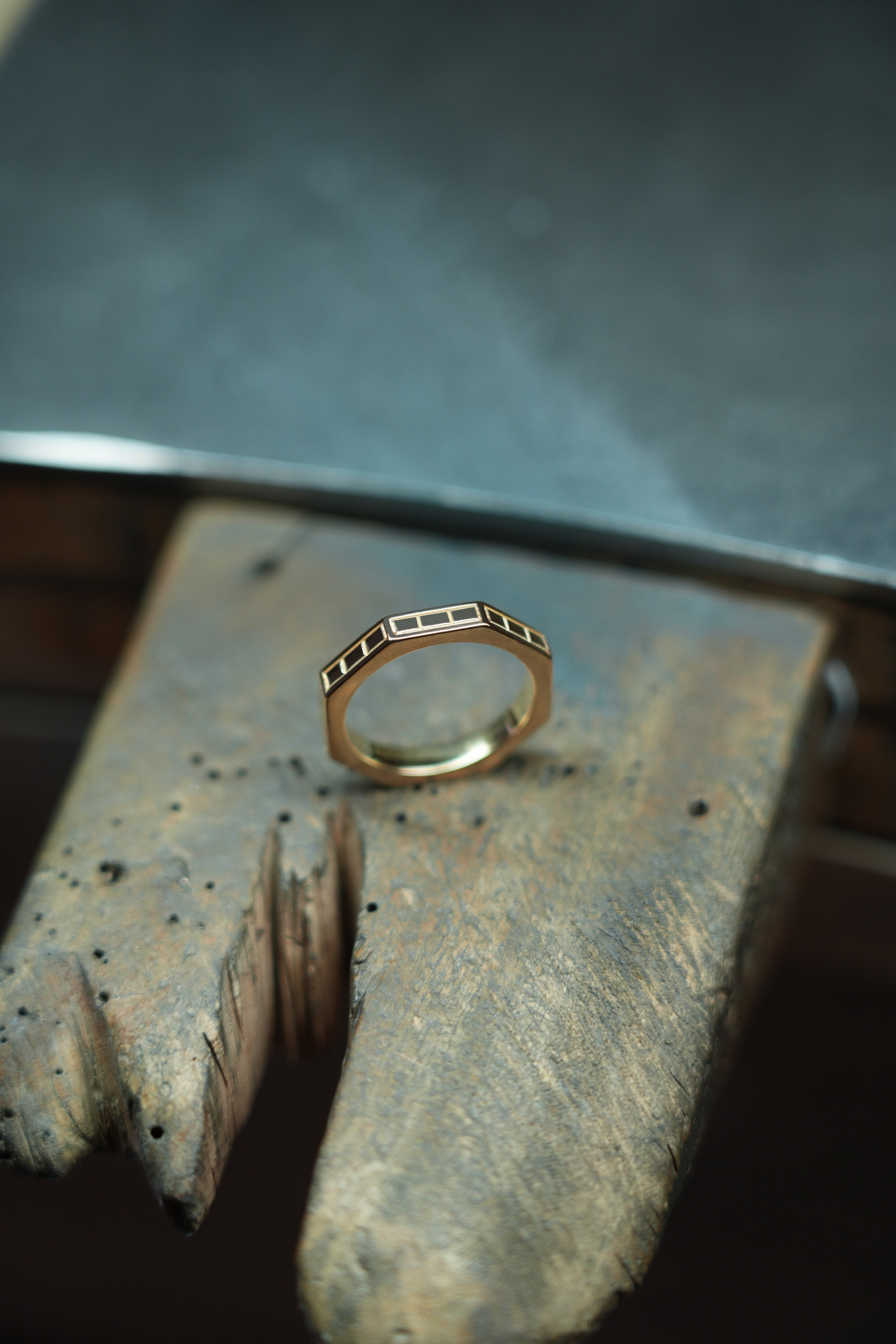 Ti Narrow Ring, 18K Yellow Gold