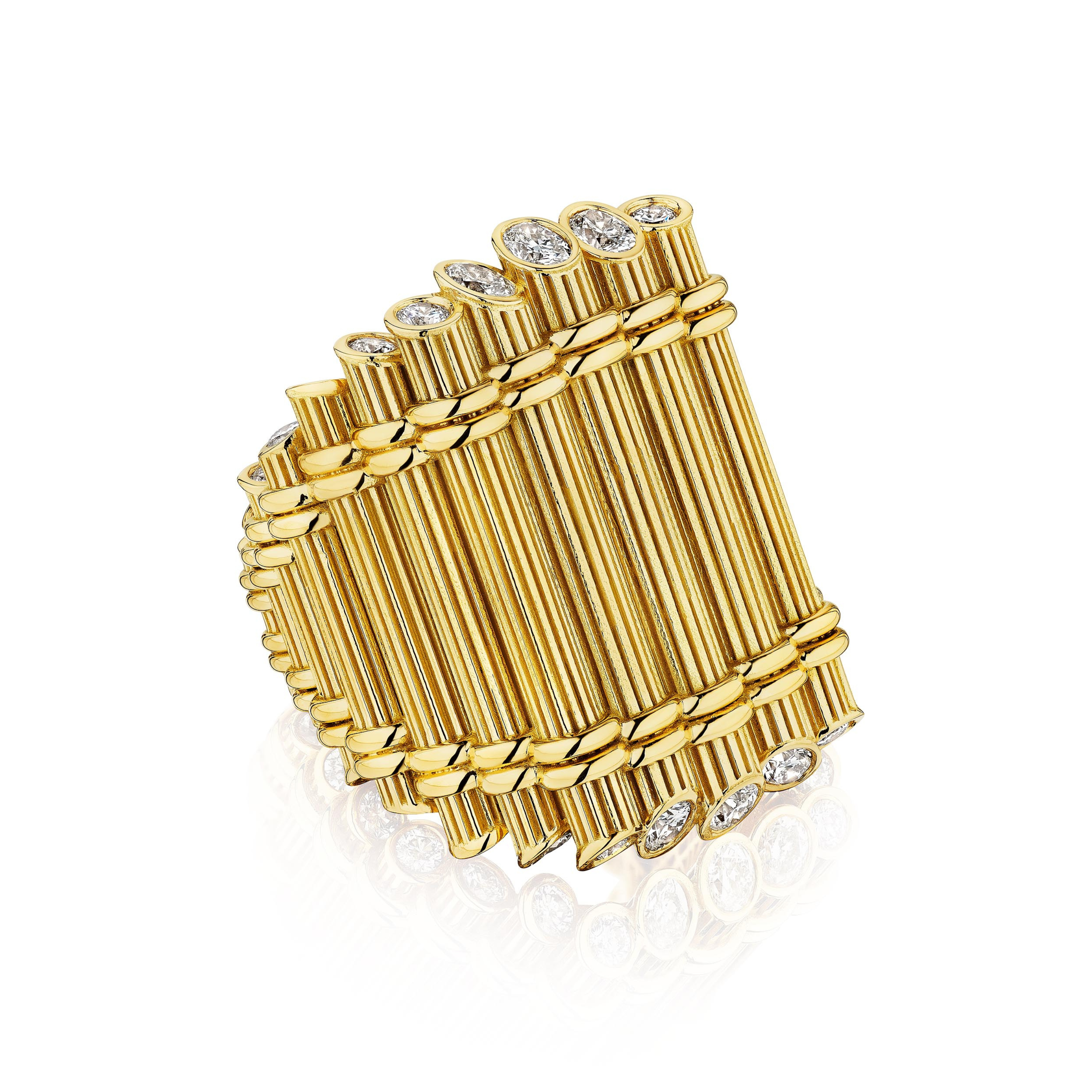 MoAnA LUU Eritaj Archive No.1 Fago Kann ring in 18K gold and diamonds, a sculptural interpretation of bundled cane forms rooted in Creole heritage.