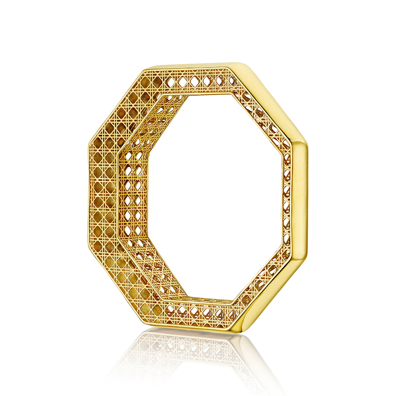 MoAnA LUU Doudou bangle bracelet featuring a cane-woven work inspired by traditional Caribbean fish traps, reflecting the house’s vision of Creole-inspired fine jewelry crafted in New York.