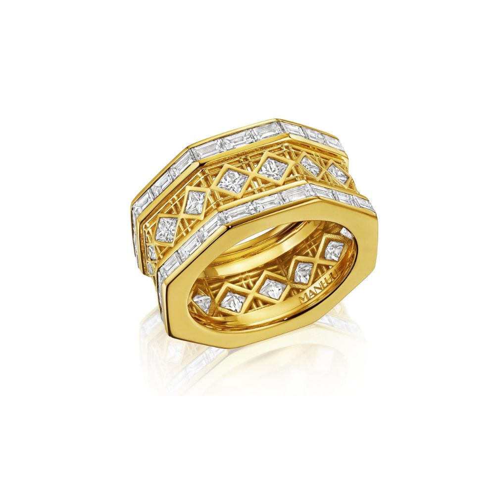 MoAnA LUU Doudou eternity band ring in 18K yellow gold, featuring geometric openwork with princess-cut diamonds and baguette diamond inspired by Caribbean fish traps.
