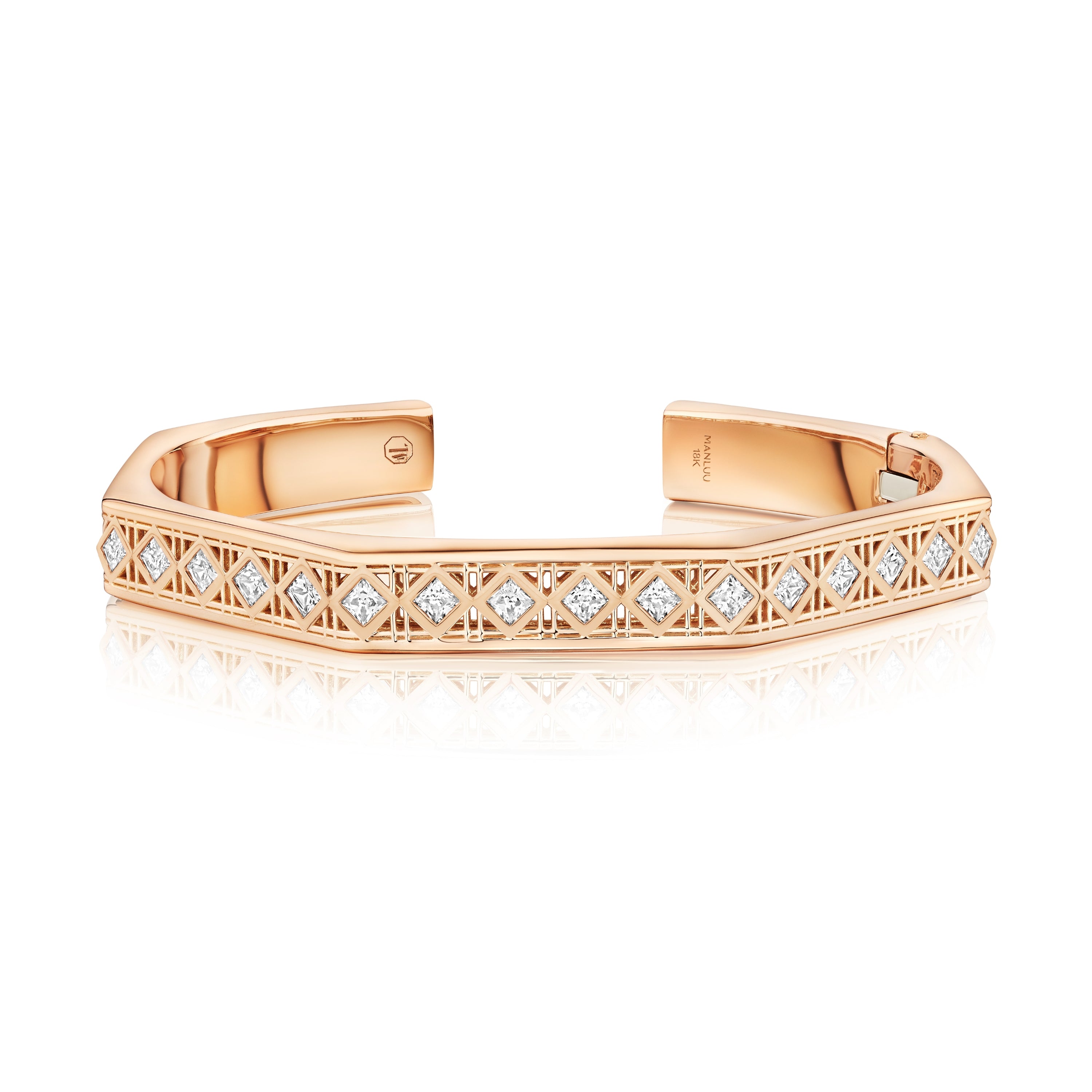 MoAnA LUU Doudou hinged bracelet in 18K rose gold and princess cut diamonds, featuring a cane-woven work inspired by traditional Caribbean fish traps, reflecting the house’s vision of Creole-inspired fine jewelry crafted in New York.