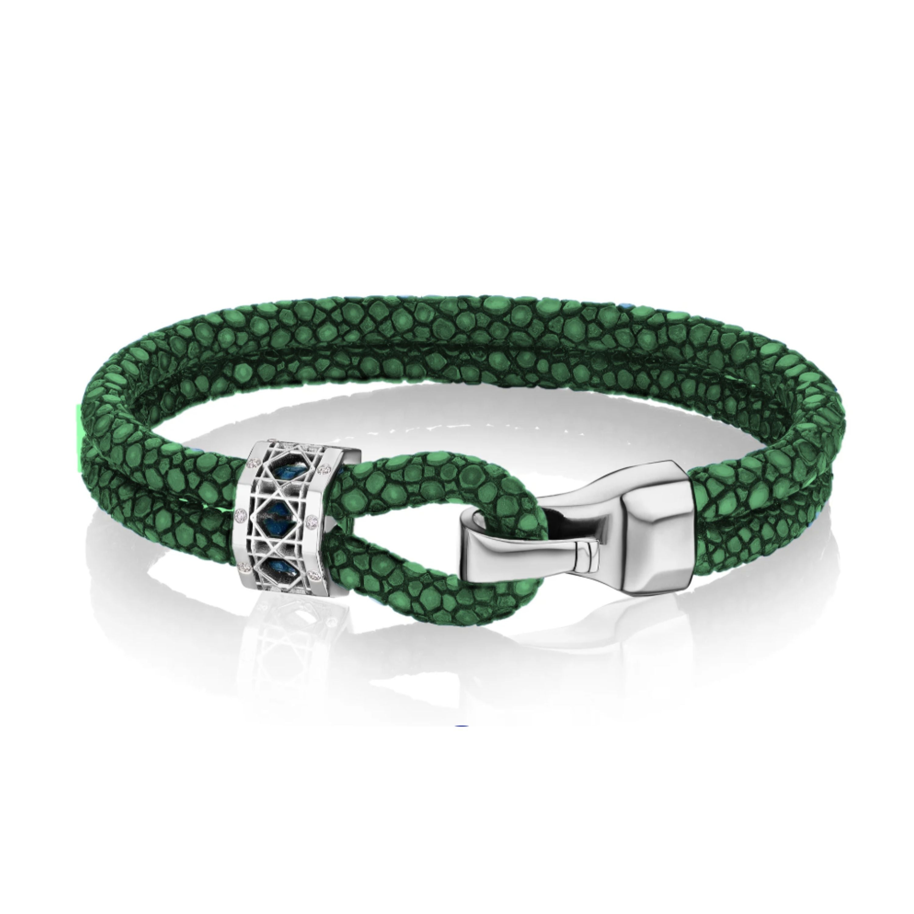 Doudou Abyss bracelet, 18K White Gold and Ti diamonds on green stingray leather