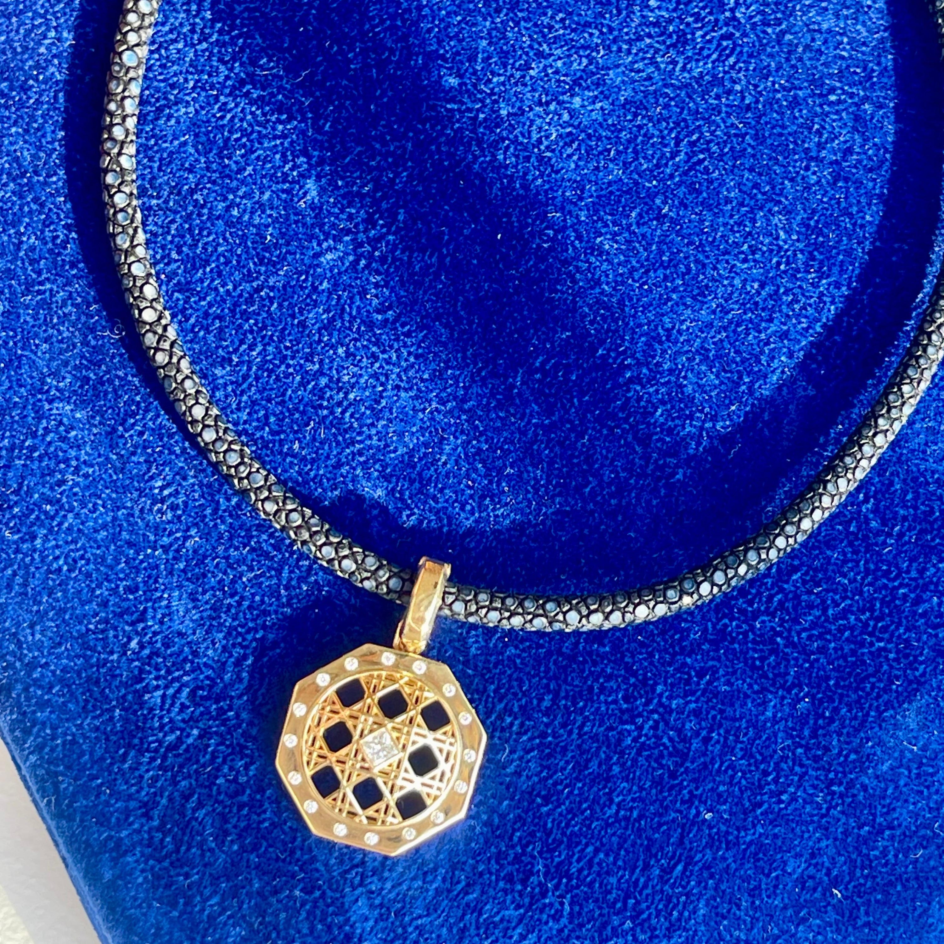 Doudou Pendant Necklace, 18K yellow Gold, Princess Cut and Ti Diamonds on Stingray Leather Choker