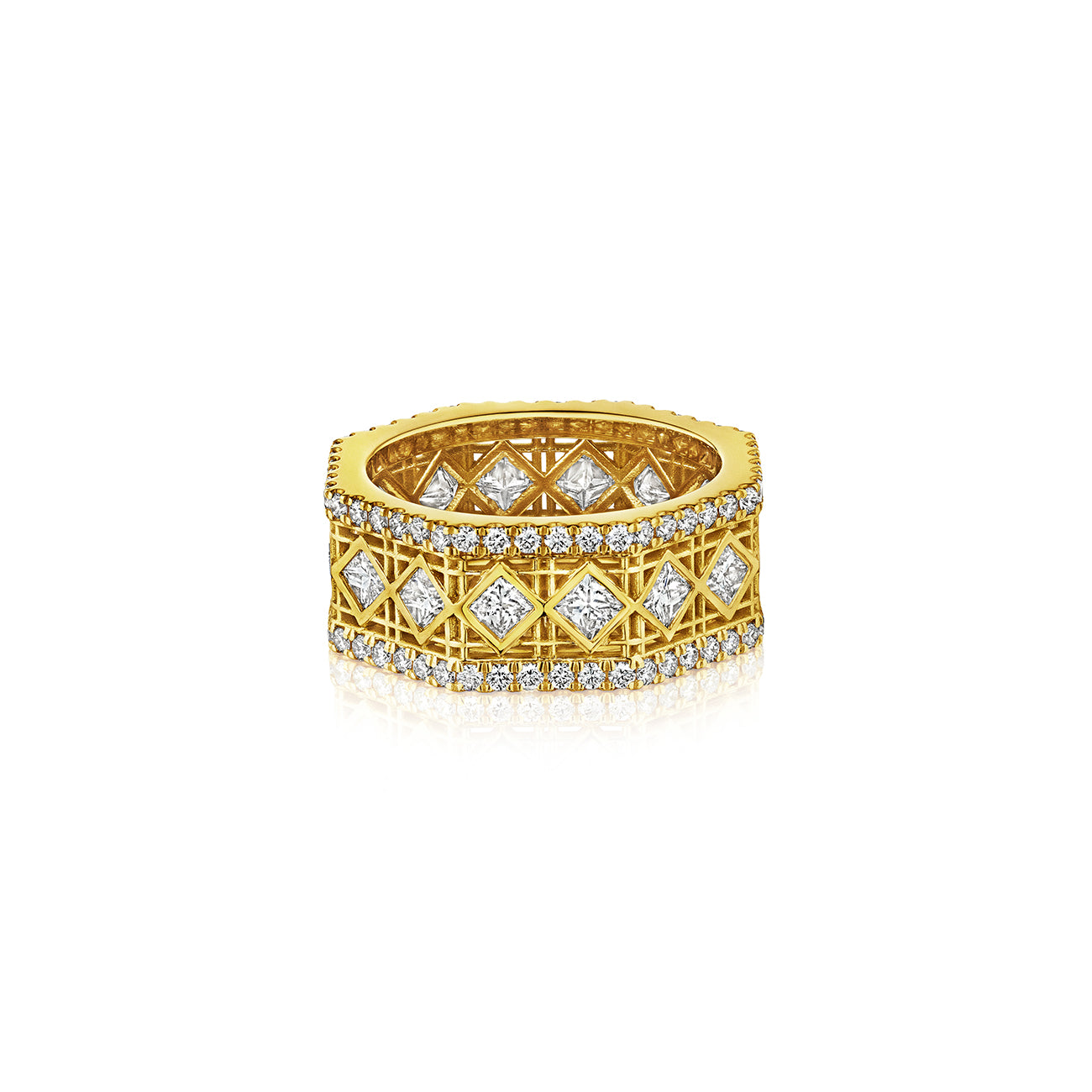 MoAnA LUU Doudou band ring in 18K yellow gold, featuring pavé and princess-cut diamonds in an intricate woven openwork design inspired by Caribbean fish traps.