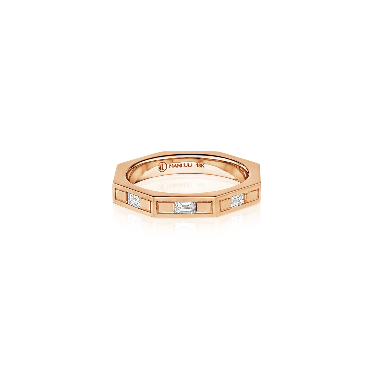 MoAnA LUU Ti band ring in 18K rose gold, featuring baguette diamonds in an octagonal shape.