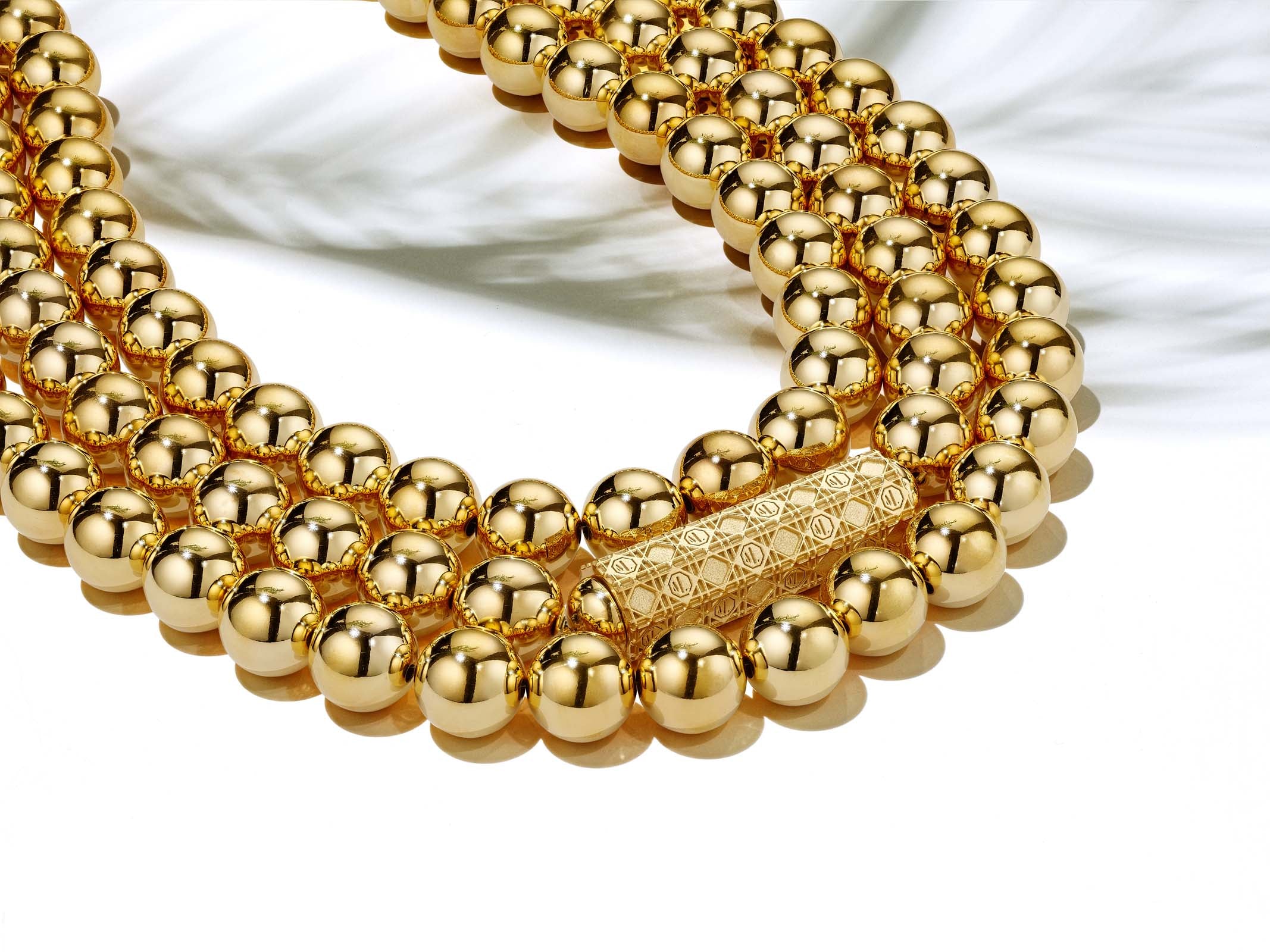 MoAnA LUU Beads necklace with barrel lock in vermeil,  inspired by Creole jewelry. 